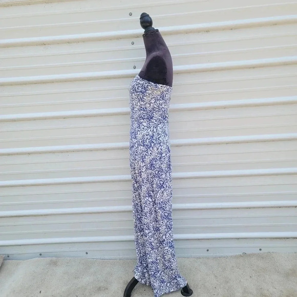 The Limited Blue Floral Strapless Boho Print Lightweight Stretch Maxi Dress Sz M - Picture 6 of 16
